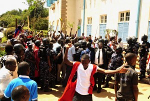 Makerere university students in a recent strike over the new tuition policy.  (Courtesy Daily Monitor)