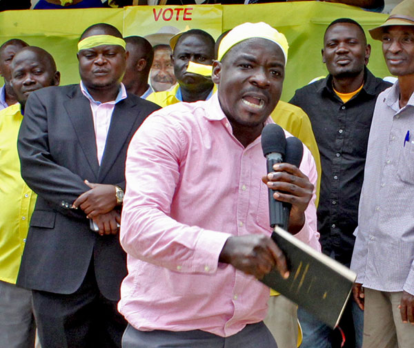 Sued. Mr Abdullah Kitatta, the patron of Boda Boda 2010, addresses his colleagues last week. PHOTO BY Andrew Bagala