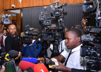 Journalists challenged to speak out about computer misuse law