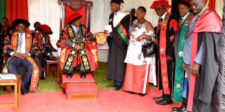 Mak 73rd graduation: Best overall student graduates